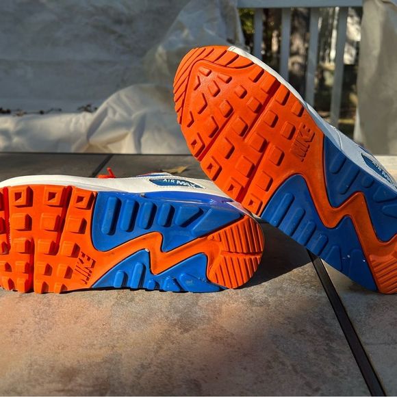 air max 90 elmers glue